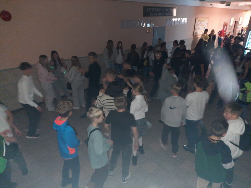 Zabawa Andrzejkowa 2025_8