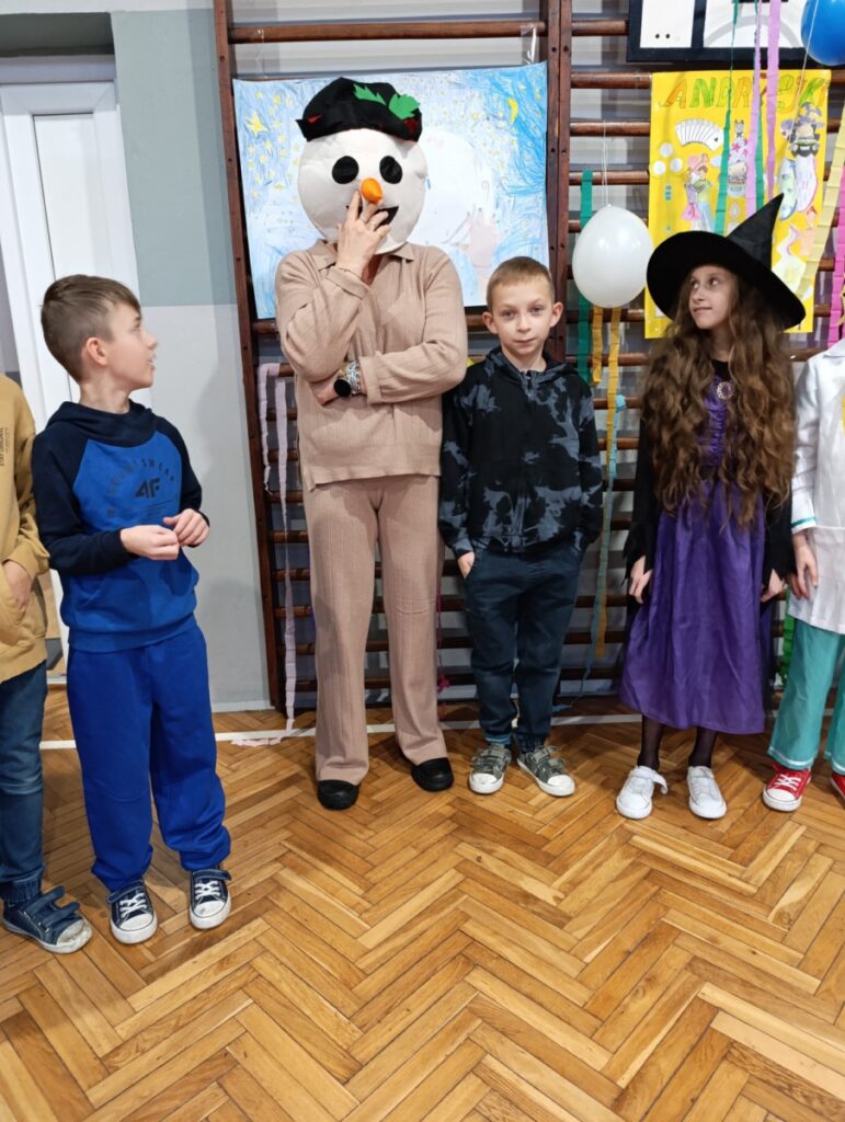Zabawa Andrzejkowa w klasach 1-3 SP 2025_26