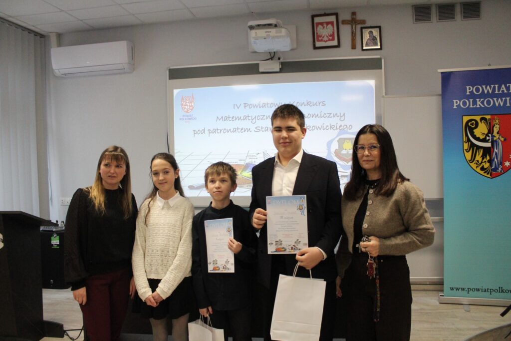 IV Powiatowy Konkurs Matematyczno - Ekonomiczny_13