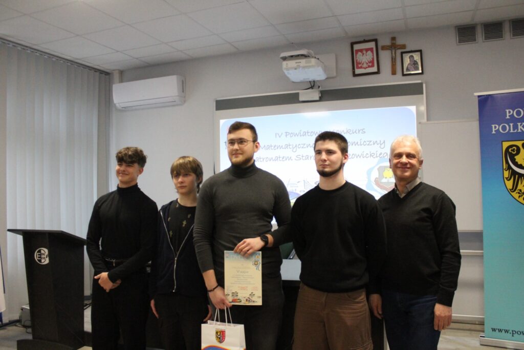 IV Powiatowy Konkurs Matematyczno - Ekonomiczny_15