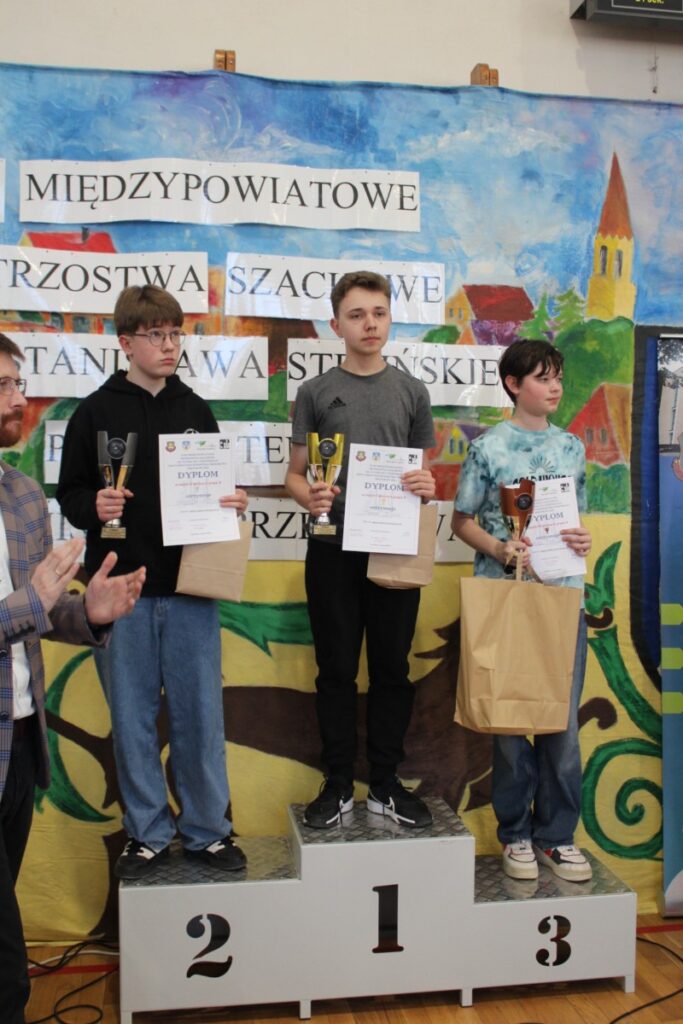 XVIII Międzypowiatowe Mistrzostwa Szachowe im. Stanisława Stępińskiego pod patronatem Burmistrza Przemkowa_10