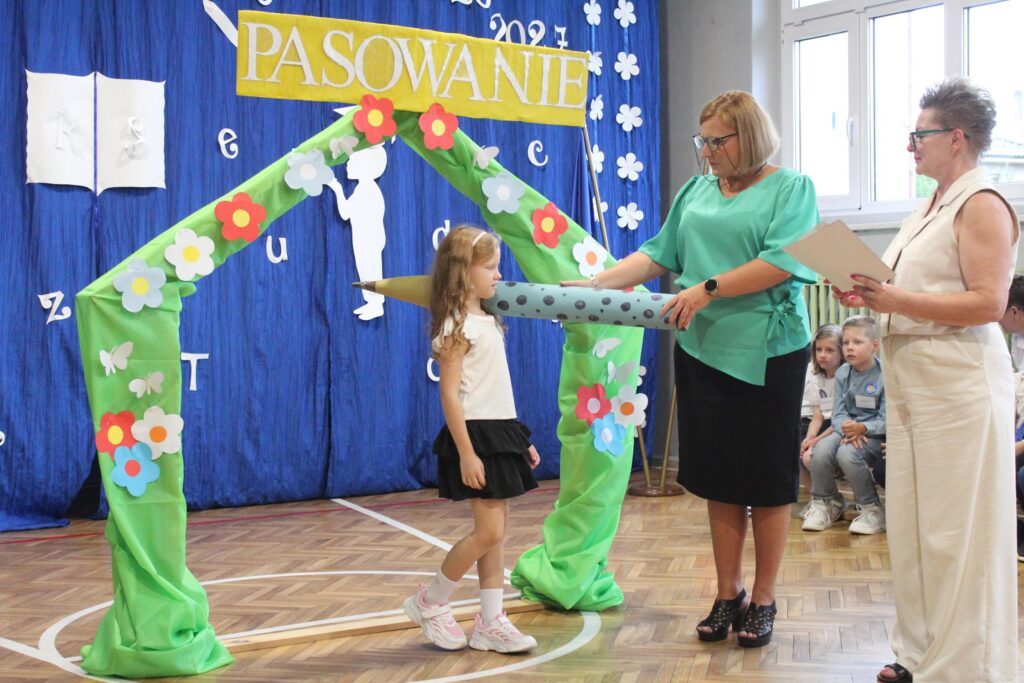 Rozpoczęcie roku szkolnego 2026_2027 klasy 1-3 SP z15