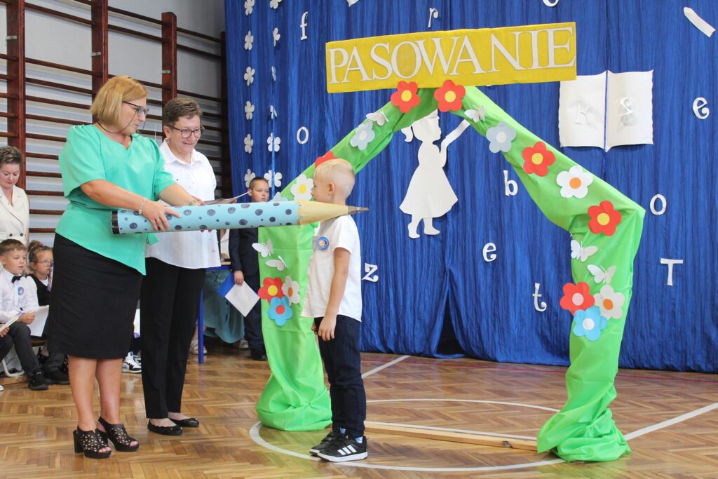 Rozpoczęcie roku szkolnego 2026_2027 klasy 1-3 SP z21