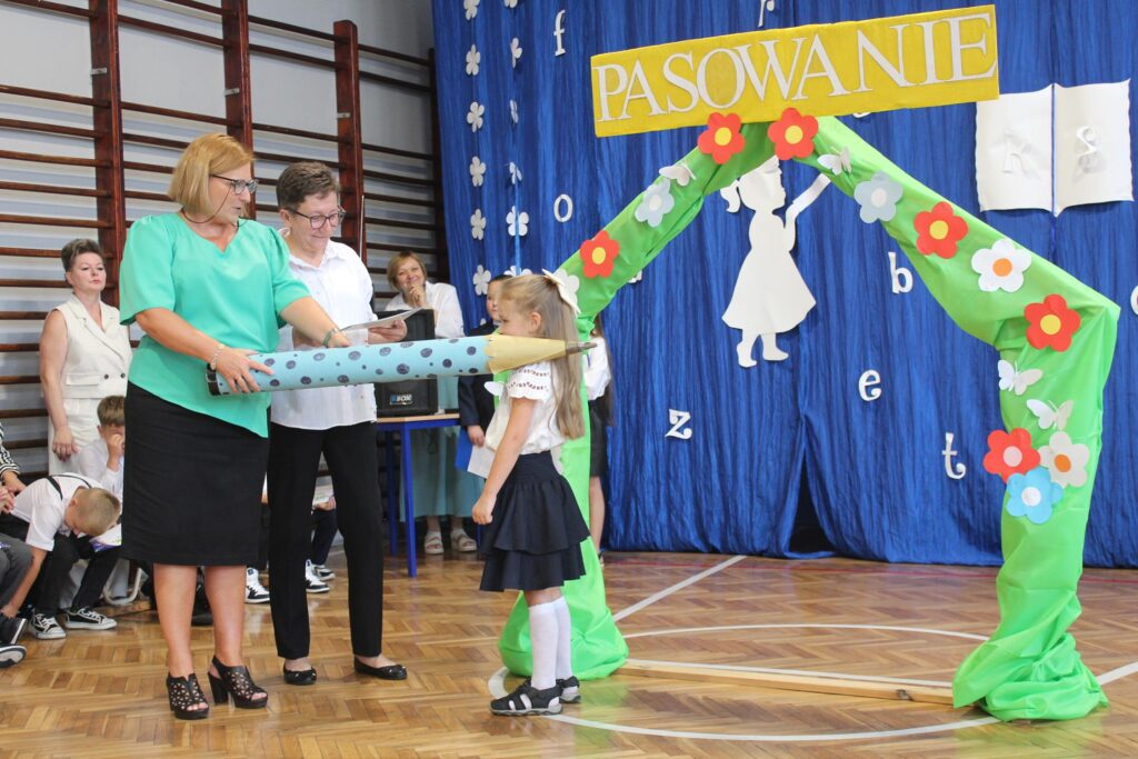 Rozpoczęcie roku szkolnego 2026_2027 klasy 1-3 SP z25